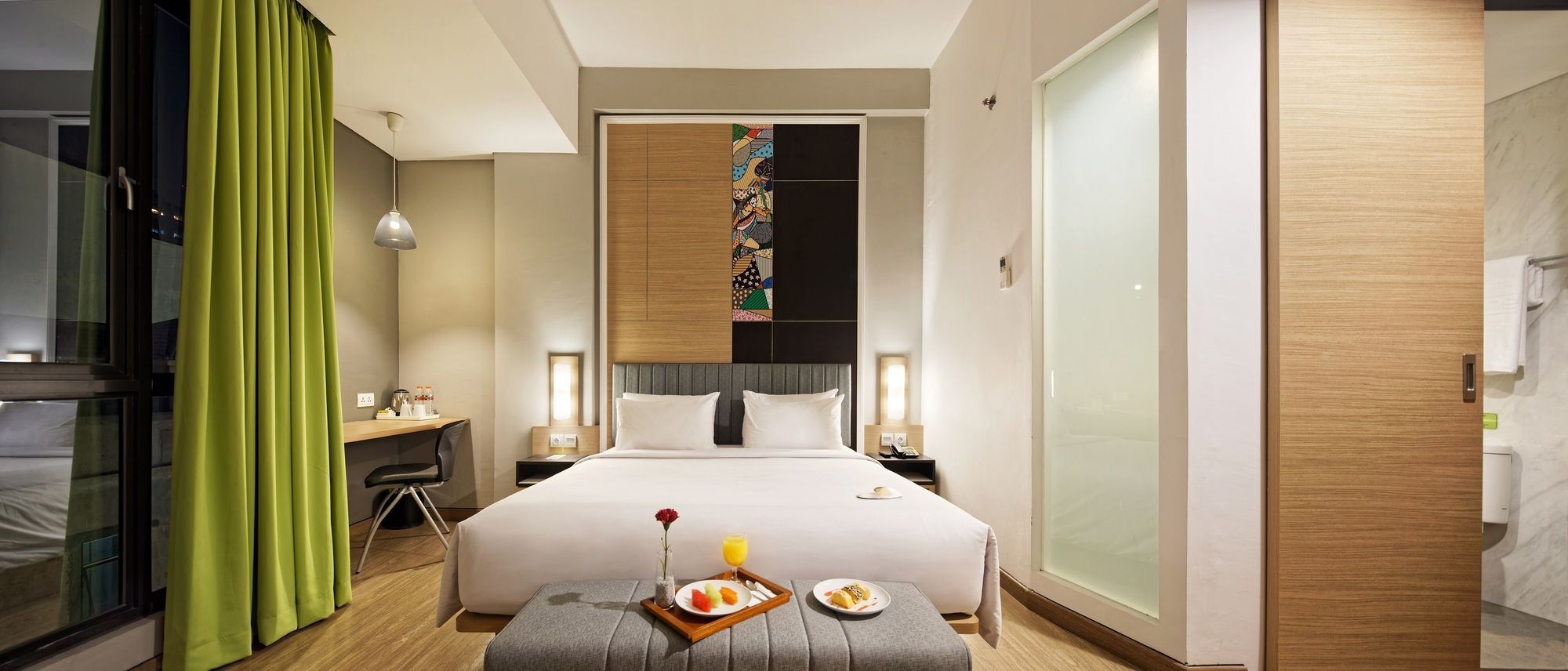 Maxone Platinum Hayam Wuruk Hotel Jakarta Exterior photo
